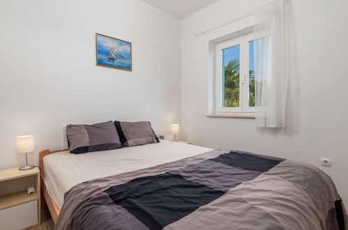 Foto 46 - Casa con 3 camere da letto a Mošćenička Draga con piscina e vista mare