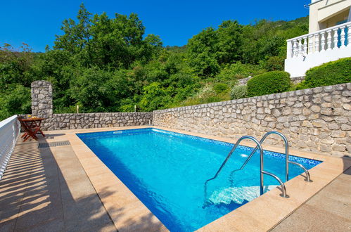 Photo 29 - Maison de 3 chambres à Mošćenička Draga avec piscine et vues à la mer