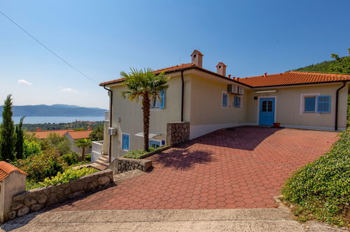 Foto 16 - Casa con 3 camere da letto a Mošćenička Draga con piscina e giardino