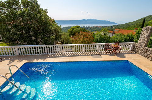 Foto 26 - Haus mit 3 Schlafzimmern in Mošćenička Draga mit schwimmbad und blick aufs meer