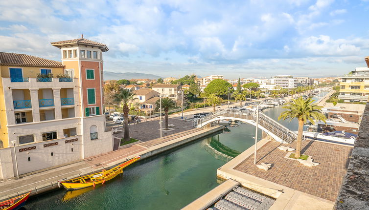 Foto 1 - Appartamento con 1 camera da letto a Fréjus con terrazza e vista mare