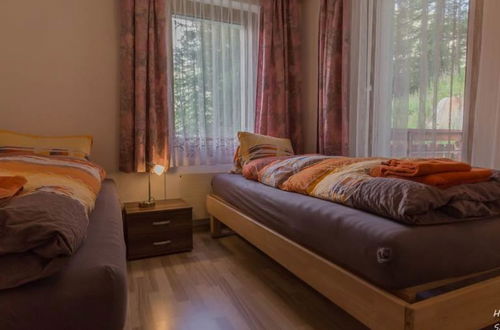 Foto 7 - Appartamento con 4 camere da letto a Saas-Fee