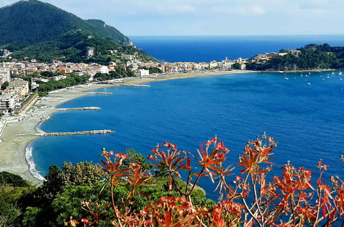 Foto 37 - Casa con 2 camere da letto a Sestri Levante con piscina privata e giardino