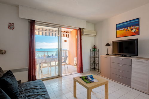 Foto 4 - Apartamento de 1 quarto em Fréjus com terraço e vistas do mar