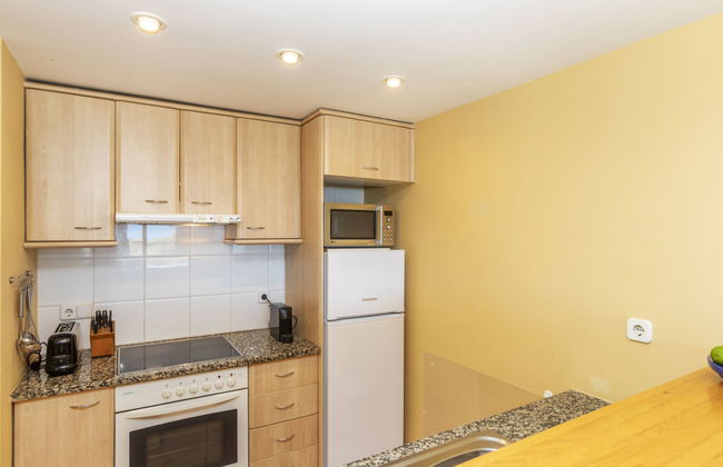 Apartamento de 3 quartos em Pals com piscina e jardim - Foto 8