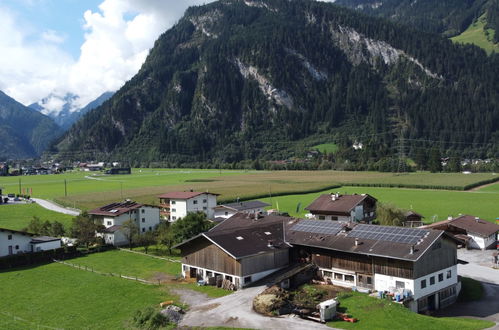 Foto 25 - Appartamento a Mayrhofen con vista sulle montagne