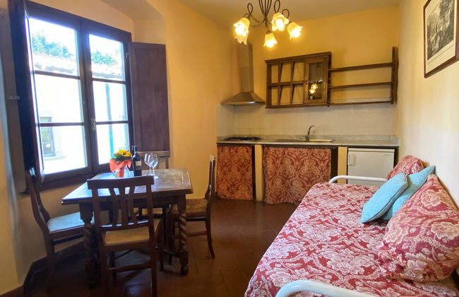 Apartamento de 2 quartos em Pelago com piscina e jardim - Foto 14