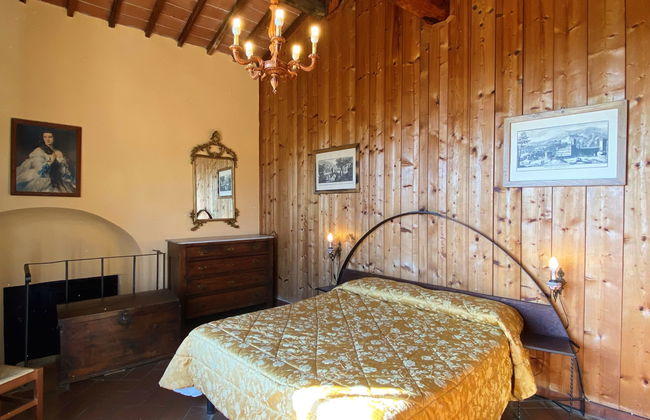 Apartamento de 2 quartos em Pelago com piscina e jardim - Foto 16