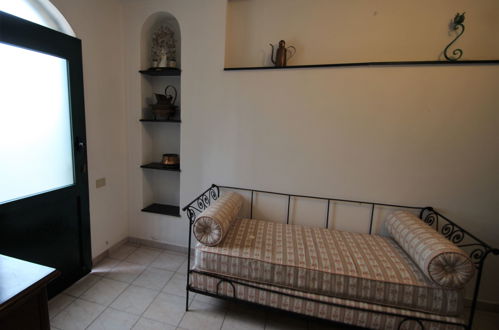 Photo 6 - 2 bedroom Apartment in Imperia with swimming pool and garden