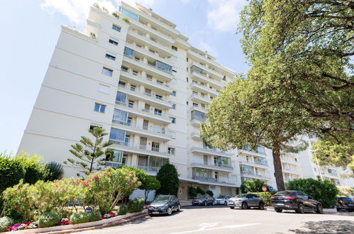 Photo 21 - Appartement de 2 chambres à Cannes avec jardin et vues à la mer