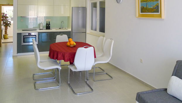 Casa de 5 quartos em Stari Grad com piscina privada e terraço - Foto 3