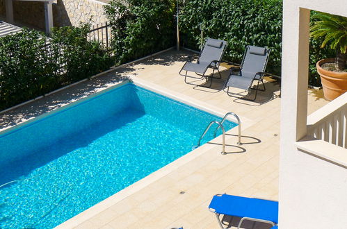 Foto 5 - Casa de 3 quartos em Stari Grad com piscina privada e terraço