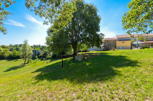 Foto 25 - Casa de 3 quartos em Žminj com piscina privada e jardim