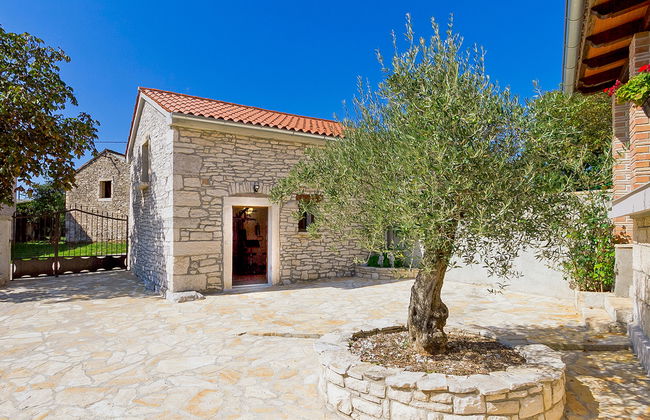 Casa de 4 quartos em Žminj com piscina privada e jardim - Foto 38