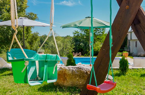 Foto 4 - Casa de 3 quartos em Žminj com piscina privada e jardim