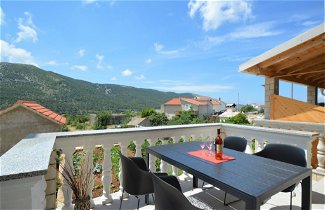 Foto 1 - Apartamento de 1 quarto em Sibenik com terraço e vistas do mar