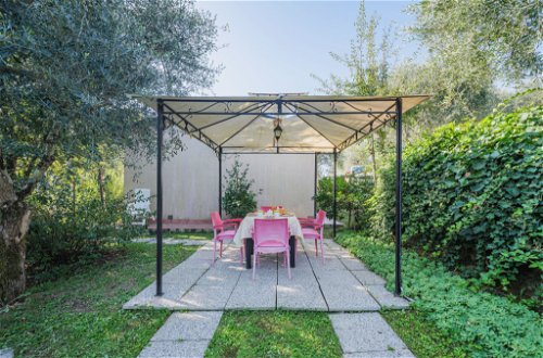 Foto 25 - Casa con 1 camera da letto a Lucca con giardino
