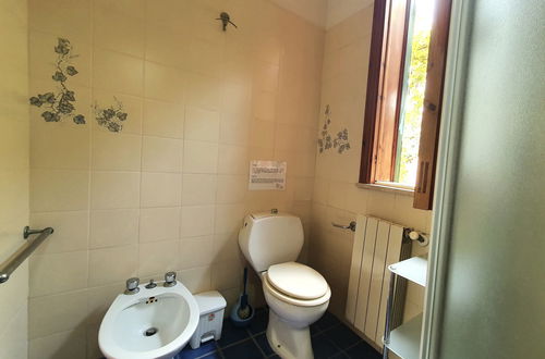Photo 16 - 4 bedroom House in Siracusa with garden