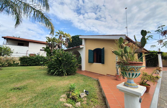 Casa de 6 quartos em Siracusa com jardim - Foto 5
