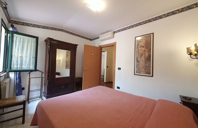 Casa de 6 quartos em Siracusa com jardim - Foto 34