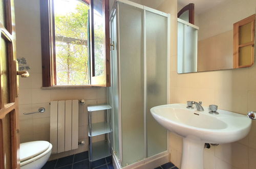 Photo 15 - 4 bedroom House in Siracusa with garden
