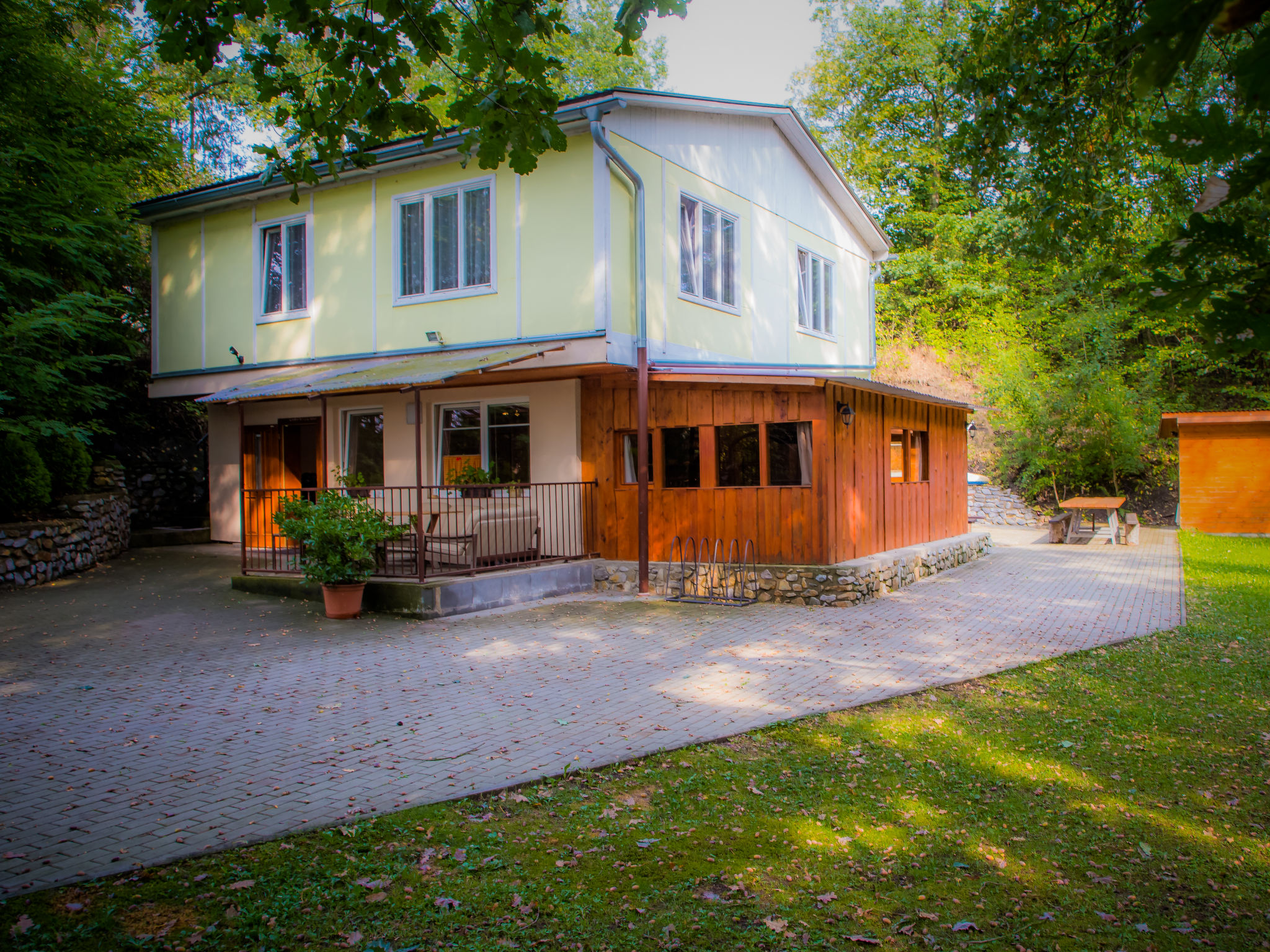 Foto 16 - Casa de 3 habitaciones en Žabovřesky con piscina privada y jardín