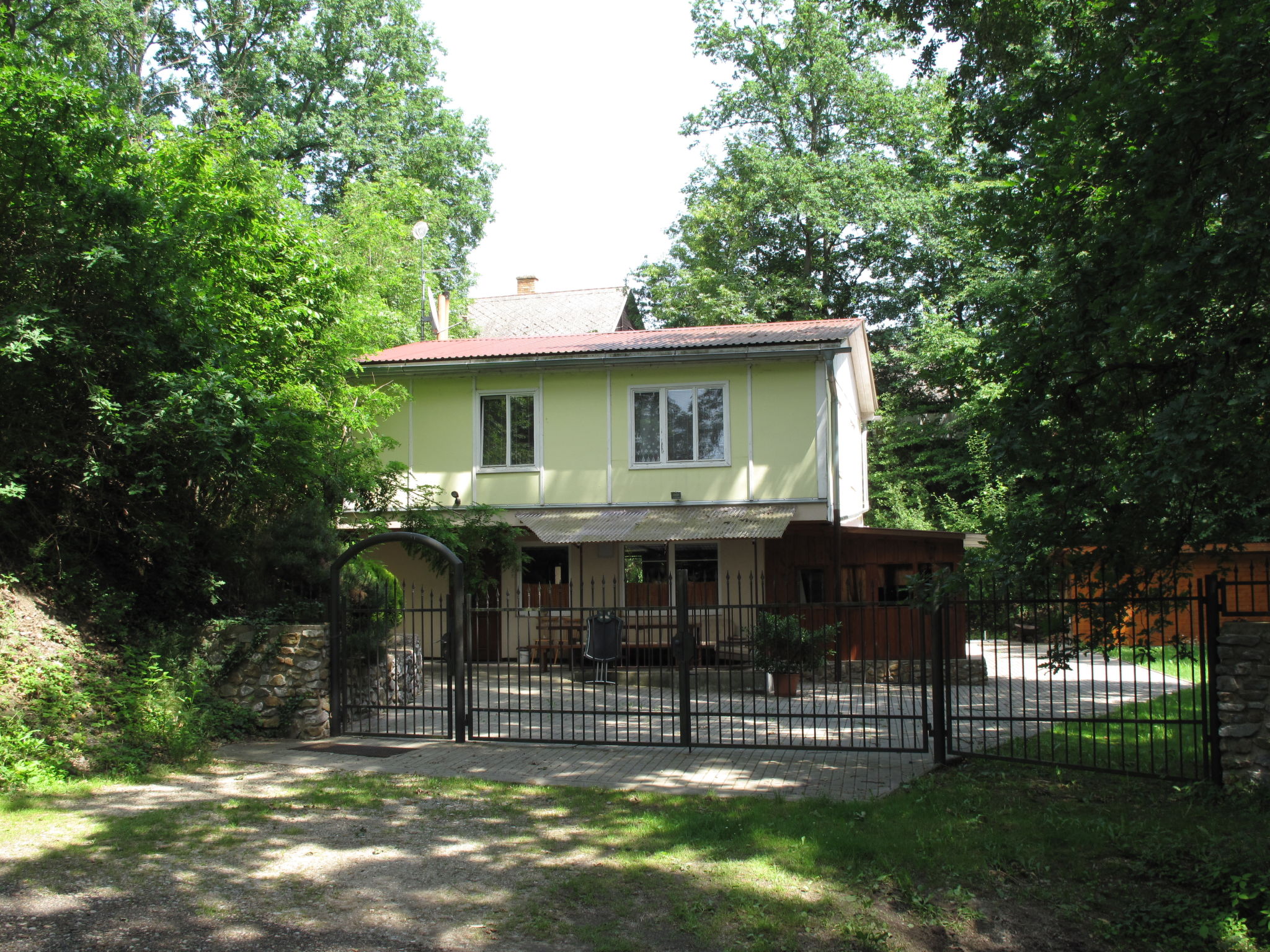 Foto 19 - Casa de 3 habitaciones en Žabovřesky con piscina privada y jardín