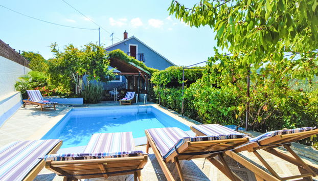 Apartment mit 4 Schlafzimmern in Bilice mit privater pool und garten - Foto 2