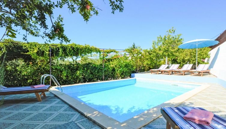 Foto 1 - Apartamento de 3 quartos em Bilice com piscina privada e vistas do mar