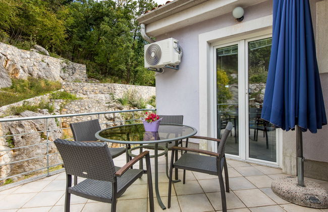 Apartamento de 2 quartos em Matulji com piscina e terraço - Foto 12