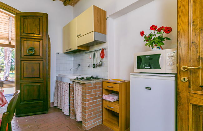 2 bedroom Apartment in Suvereto with swimming pool and garden - Photo 9