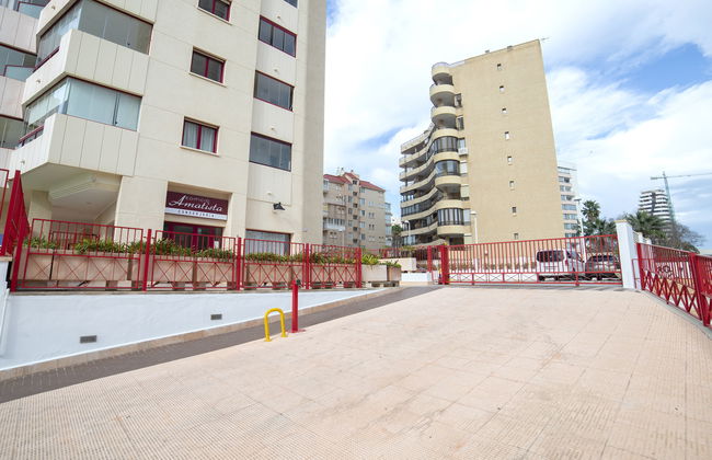 2 bedroom Apartment in Calp with swimming pool and terrace - Photo 11