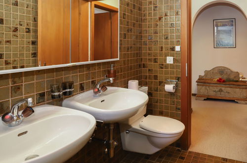 Photo 15 - 3 bedroom Apartment in Sils im Engadin/Segl with garden