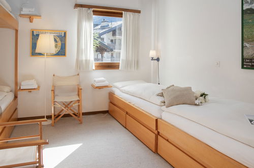 Photo 18 - 3 bedroom Apartment in Sils im Engadin/Segl with garden