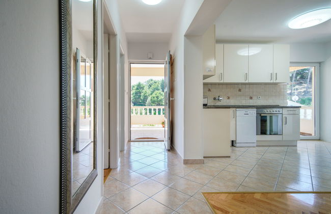 Apartamento de 3 quartos em Rab com piscina e terraço - Foto 12