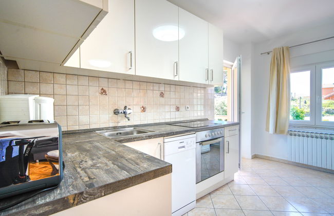 Apartamento de 3 quartos em Rab com piscina e terraço - Foto 13