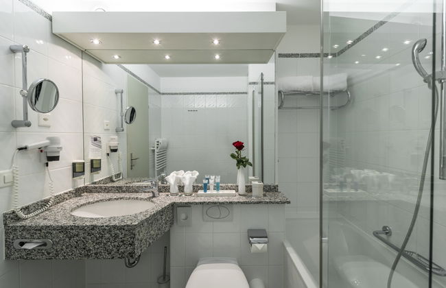 Apartamento de 2 quartos em Beatenberg com piscina e jardim - Foto 8