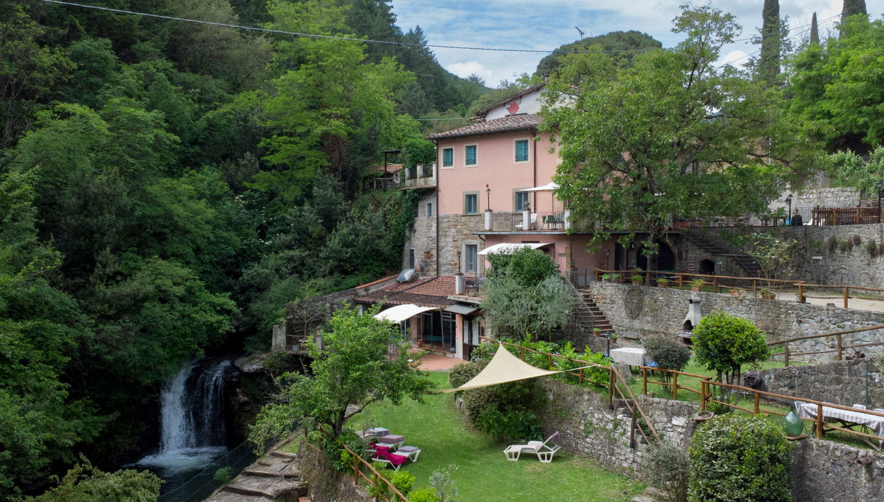 Appartamento con 2 camere da letto a Loro Ciuffenna con piscina e giardino - Foto 1