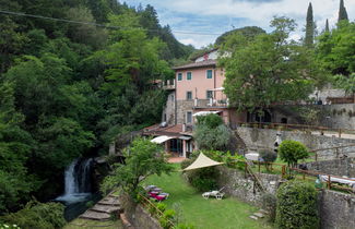 Foto 1 - Apartamento de 1 quarto em Loro Ciuffenna com piscina e jardim