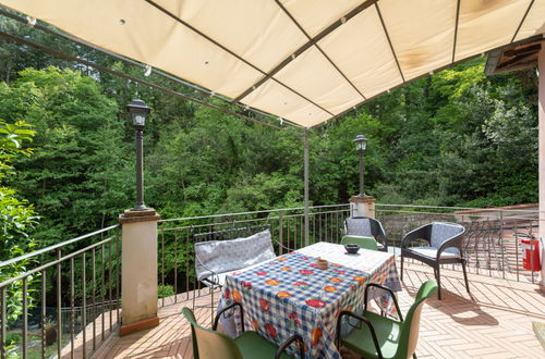 Foto 3 - Apartamento de 1 quarto em Loro Ciuffenna com piscina e jardim