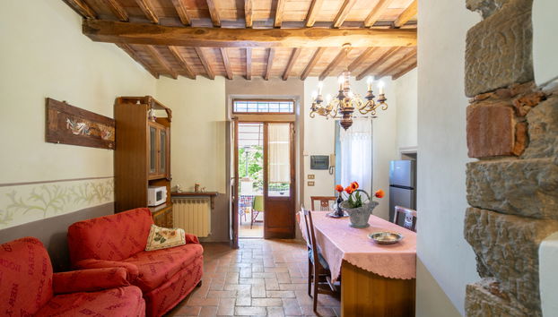 Appartamento con 2 camere da letto a Loro Ciuffenna con piscina e giardino - Foto 4