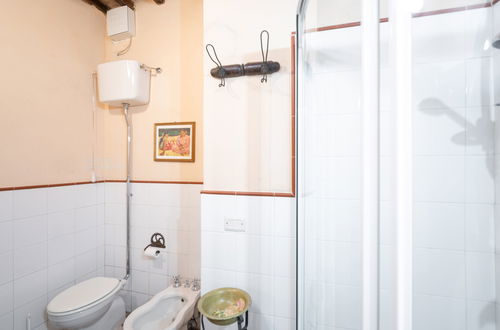 Foto 15 - Apartamento de 1 quarto em Loro Ciuffenna com piscina e jardim