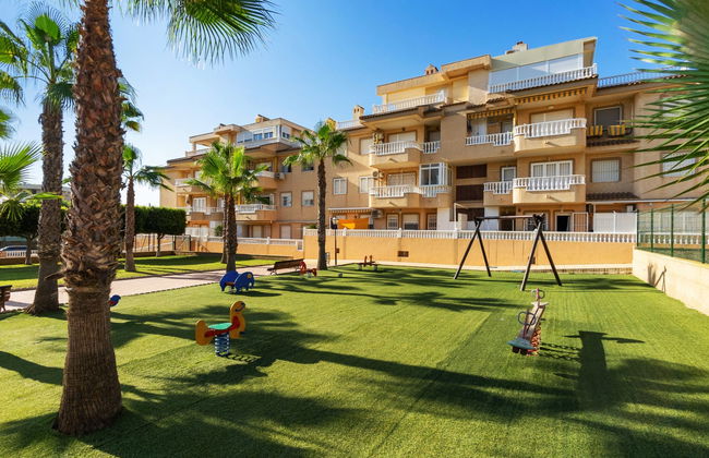 4 bedroom Apartment in Guardamar del Segura with swimming pool and terrace - Photo 22