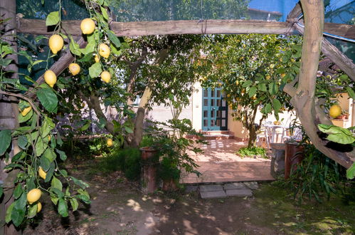 Photo 1 - Appartement de 1 chambre à Massa Lubrense avec jardin et terrasse