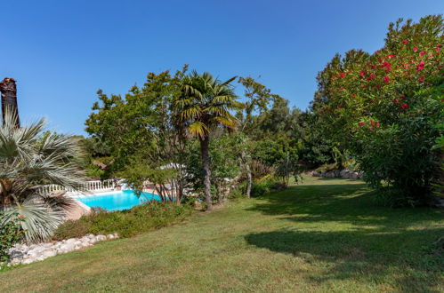 Foto 16 - Casa de 1 quarto em Coti-Chiavari com piscina e vistas do mar