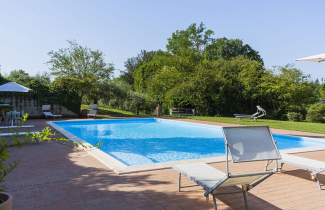 Casa de 5 quartos em Carbognano com piscina privada e jardim - Foto 6