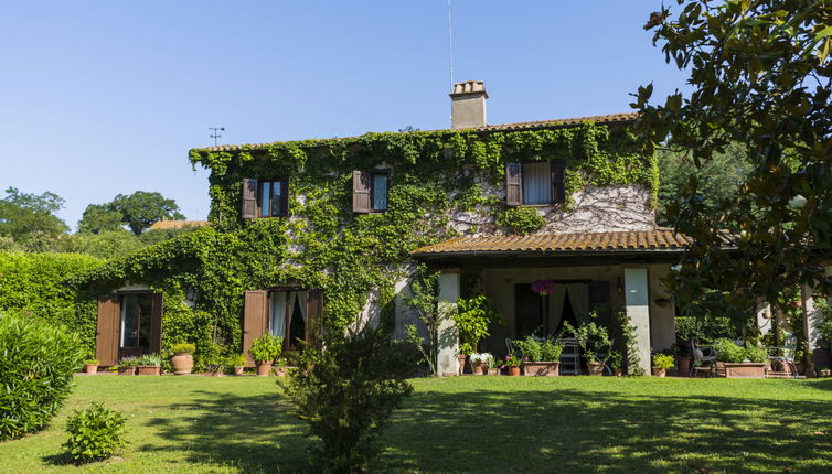 Photo 1 - Maison de 4 chambres à Carbognano avec piscine privée et jardin