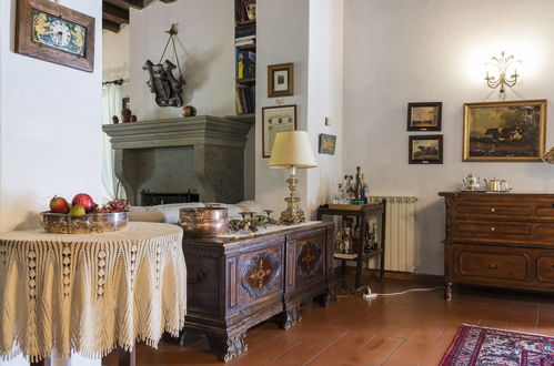 Photo 12 - 4 bedroom House in Carbognano with private pool and garden