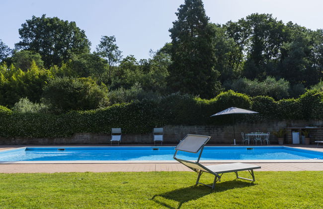Casa de 5 quartos em Carbognano com piscina privada e jardim - Foto 32