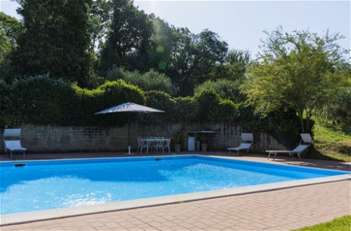 Foto 35 - Casa de 4 habitaciones en Carbognano con piscina privada y jardín
